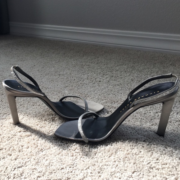 Authentic ..Richard Tyler shoes - Picture 3 of 4